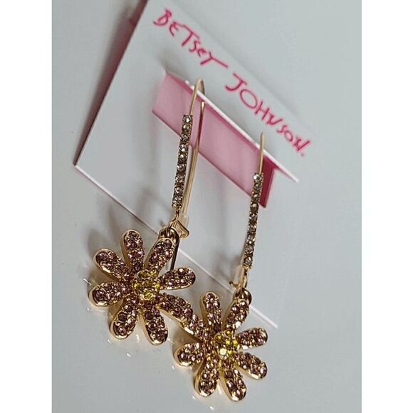 🌸 BETSEY JOHNSON Daisy Flower Shepherd Hook Pink Crystal Dangle Earrings NEW - Picture 12 of 14